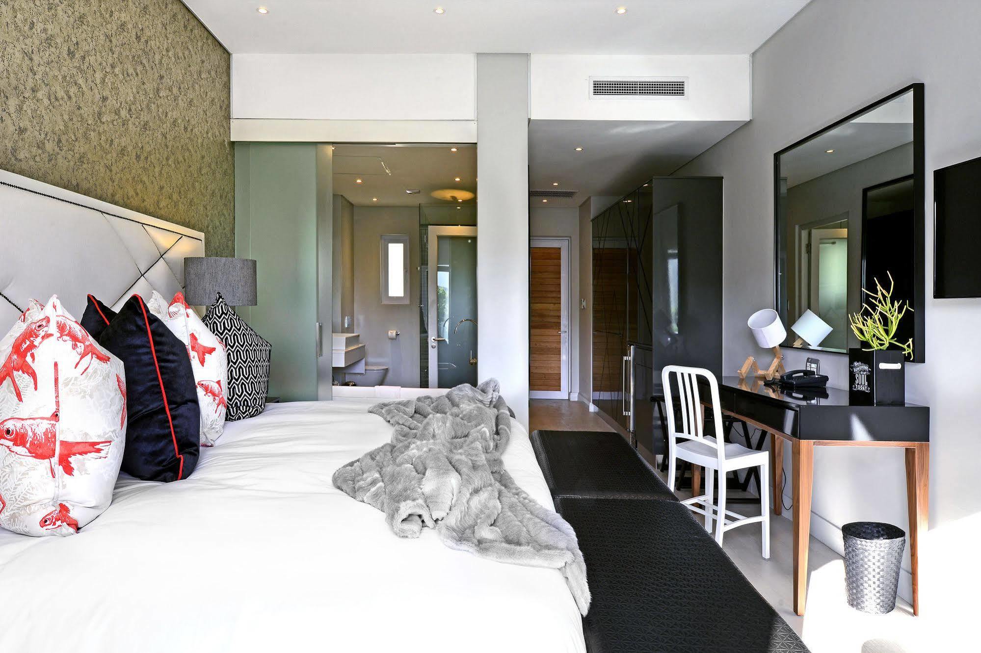 Franschhoek Boutique Hotel - Lion Roars Hotels & Lodges Εξωτερικό φωτογραφία